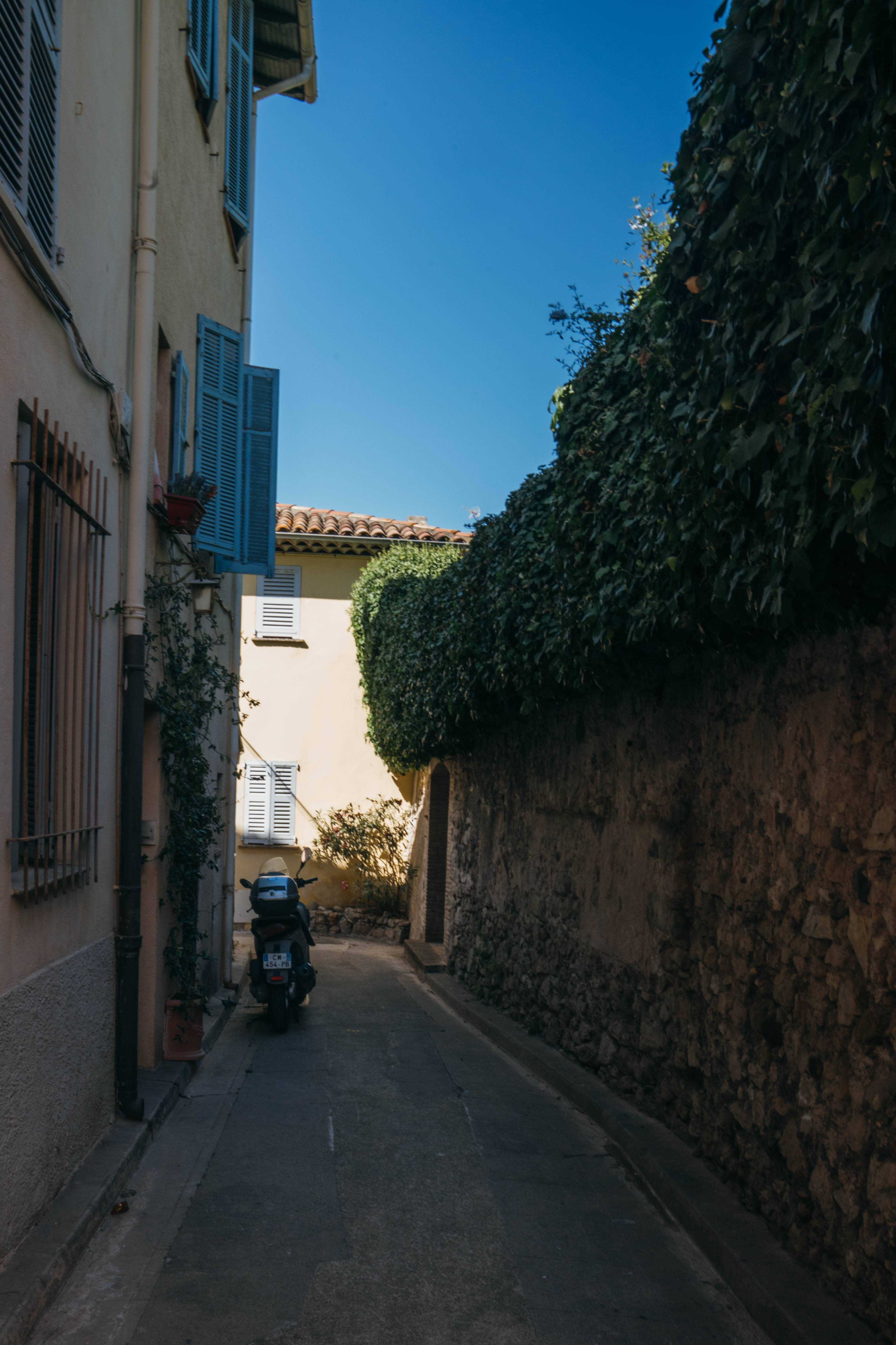 France — 18