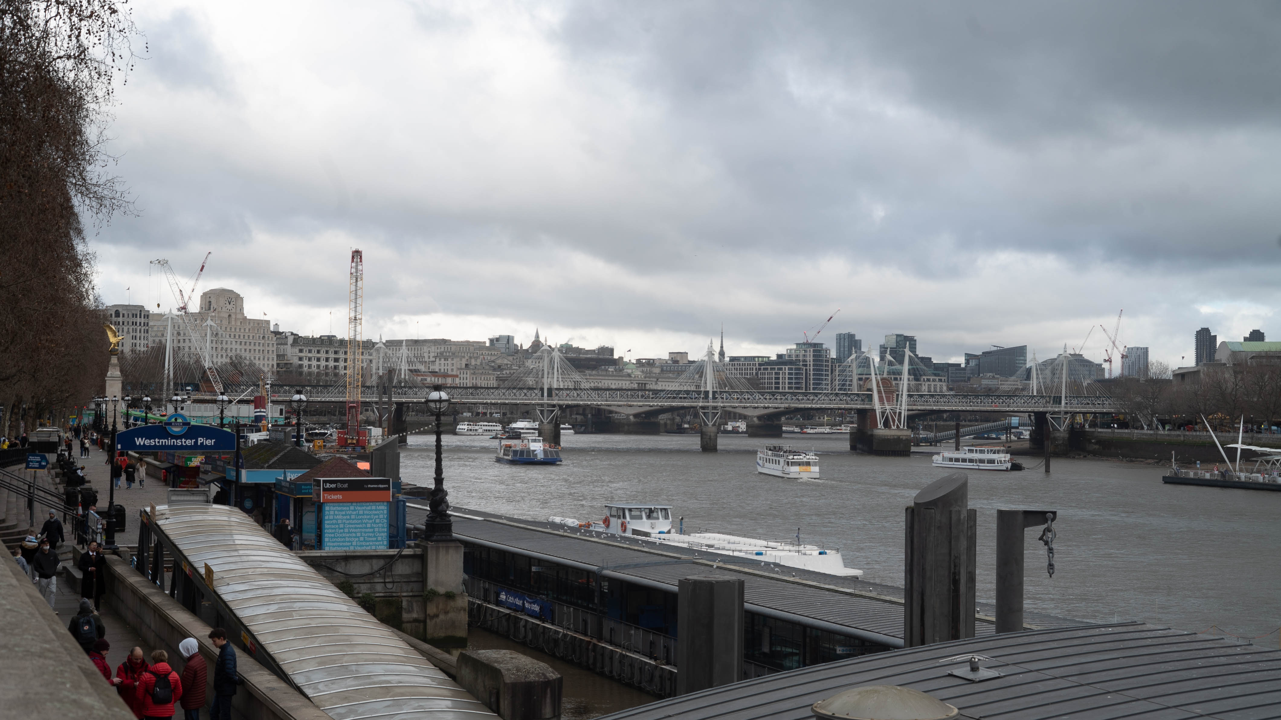 London — 01